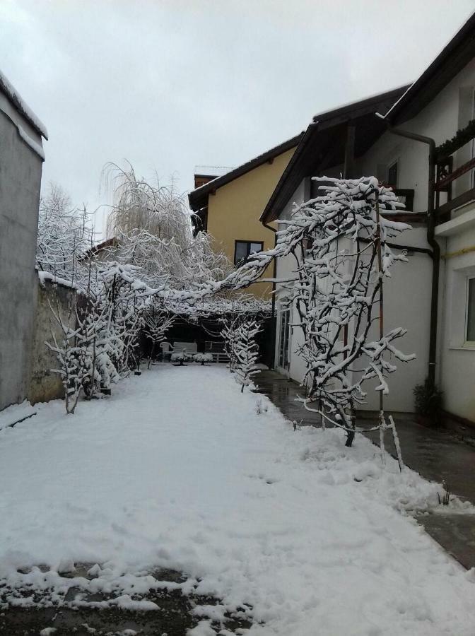 Casa Mais Brașov Exterior foto